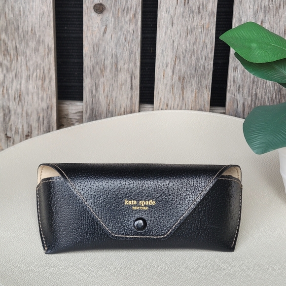 Kate Spade Black Pebbled Leather Eyeglasses Case - Picture 2 of 8